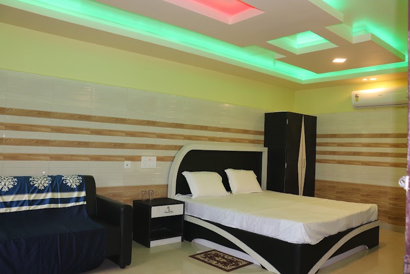 Hotel Hill Top - Hotel Hill Top Near Medical, Daringbadi, Odisha 762104, India