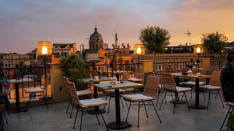 The Vista Rooftop Roma | Pantheon Terrace Bar & Restaurant