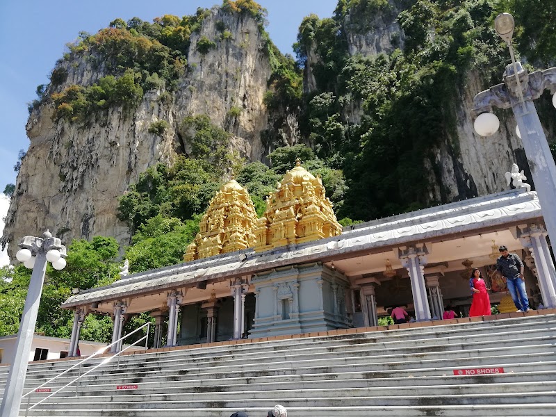 Batu Caves - Batu Caves Gombak, 68100 Batu Caves, Selangor, Malaysia