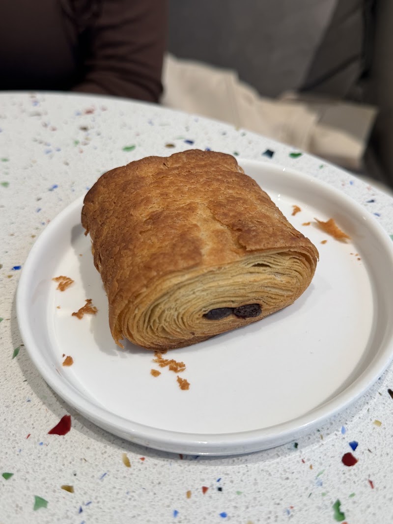 Noglu - Noglu 69 Rue de Grenelle, 75007 Paris, France