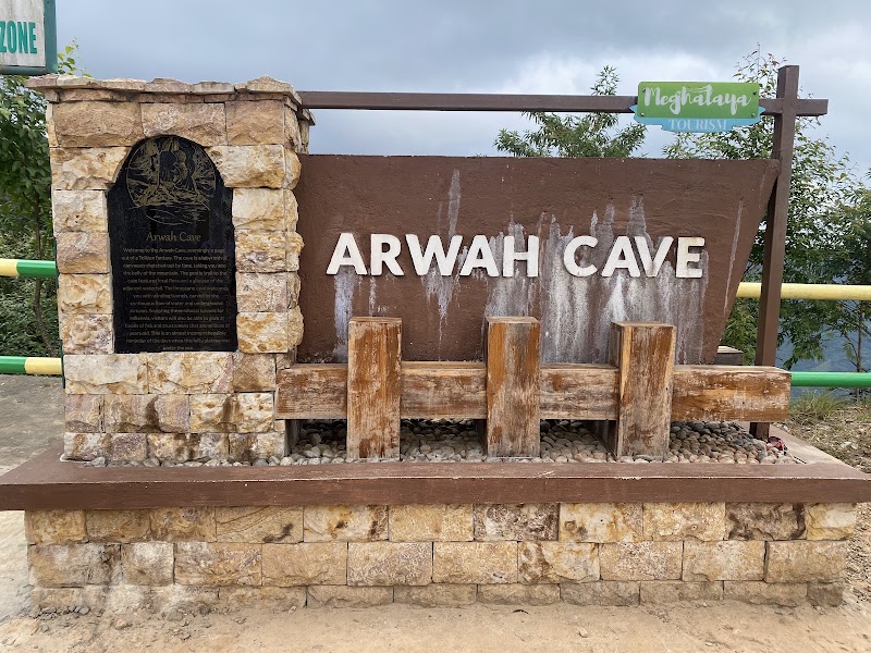 Arwah Cave - Arwah Cave 7PXG+CGH, Sohra, Meghalaya 793108, India