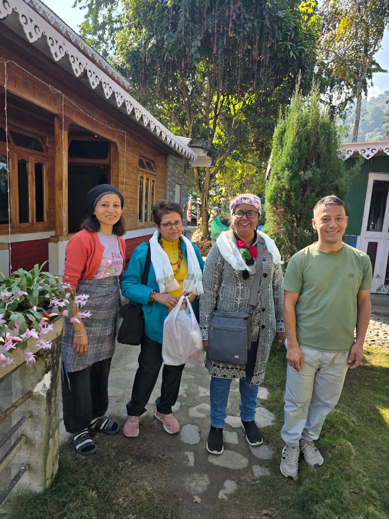 Eviana Homestay - Eviana Homestay, Nayabusty, Bachchabari, Badamtam, Lebong valley, Darjeeling, Badamtam Tea Garden, West Bengal 734105, India