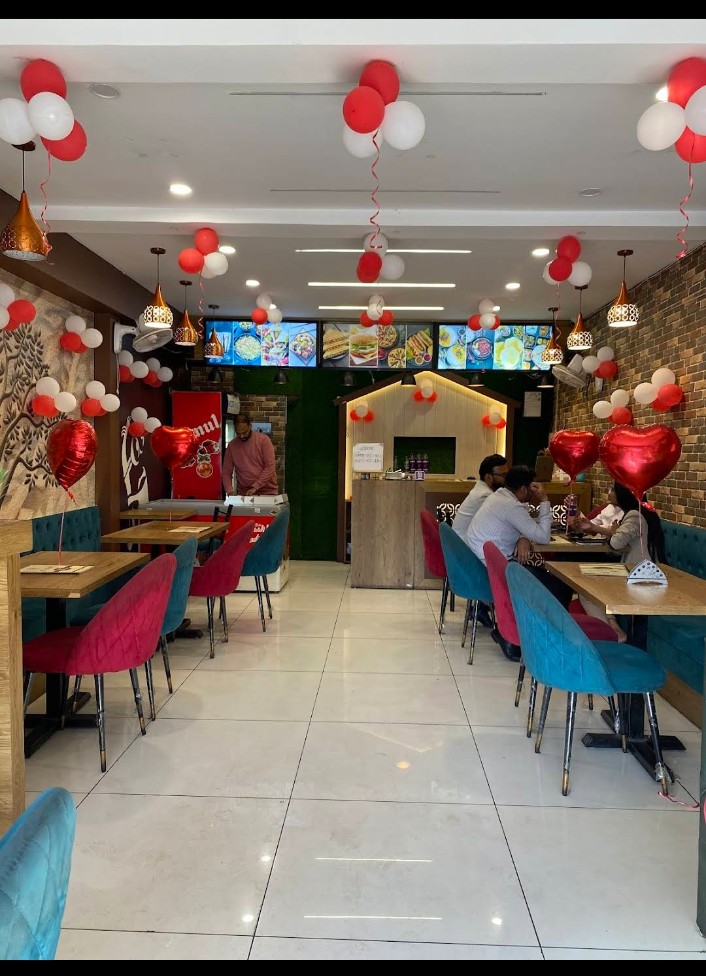 Lite Meal Cafe & Restaurant - Lite Meal Cafe & Restaurant Aren corporate, Race Course Rd, beside CSB Bank, New Palasia, Indore, Madhya Pradesh 452001, India