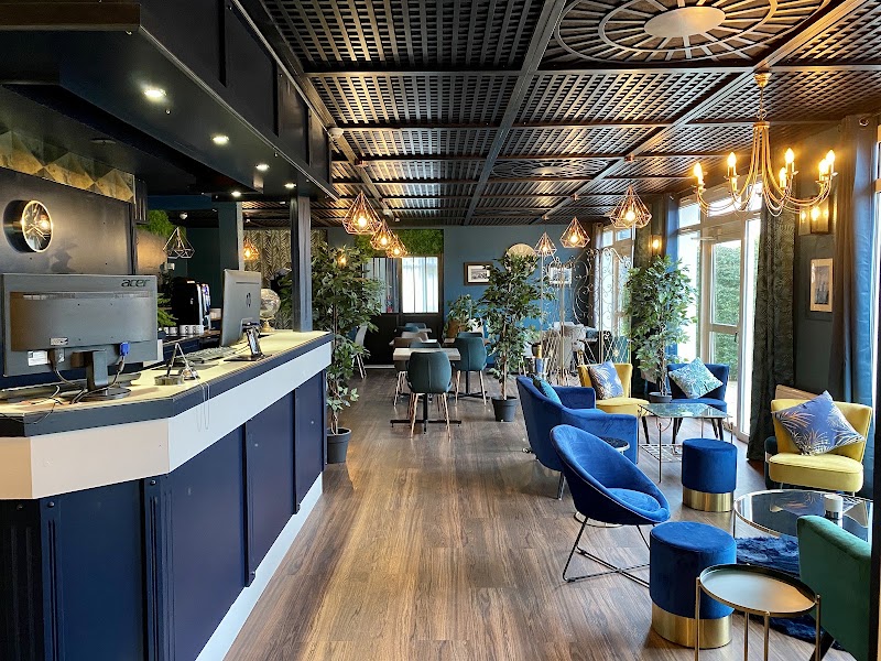 Sure Hotel by Bestwestern Calais Coquelles Tunnel S/ Manche - Sure Hotel by Bestwestern Calais Coquelles Tunnel S/ Manche 2 Rue de Bergnieulles, 62231 Coquelles, France