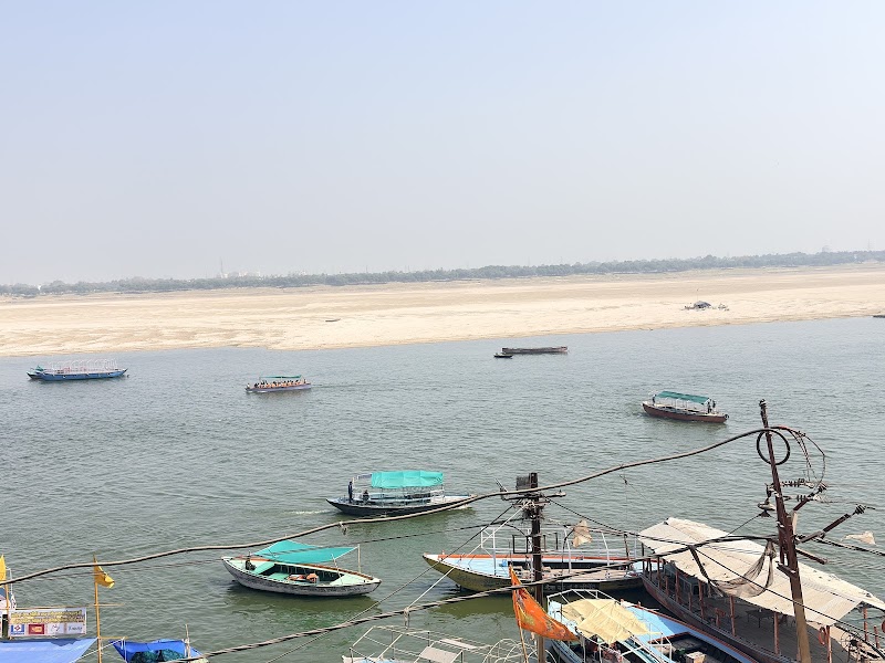 द्वार संख्या 01 - द्वार संख्या 01 8267+6FJ, Lahori Tola, Varanasi, Domari, Uttar Pradesh 221001, India