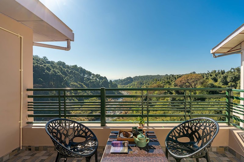 StayVista at Creek Edge Home in Dharamshala | 4 BHK Luxury Holiday Home