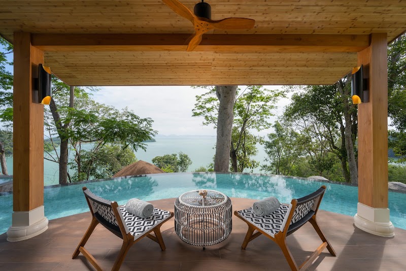 Sinae Phuket - Sinae Phuket 888, Tambon Ratsada, Amphoe Mueang Phuket, Chang Wat Phuket 83000, Thailand