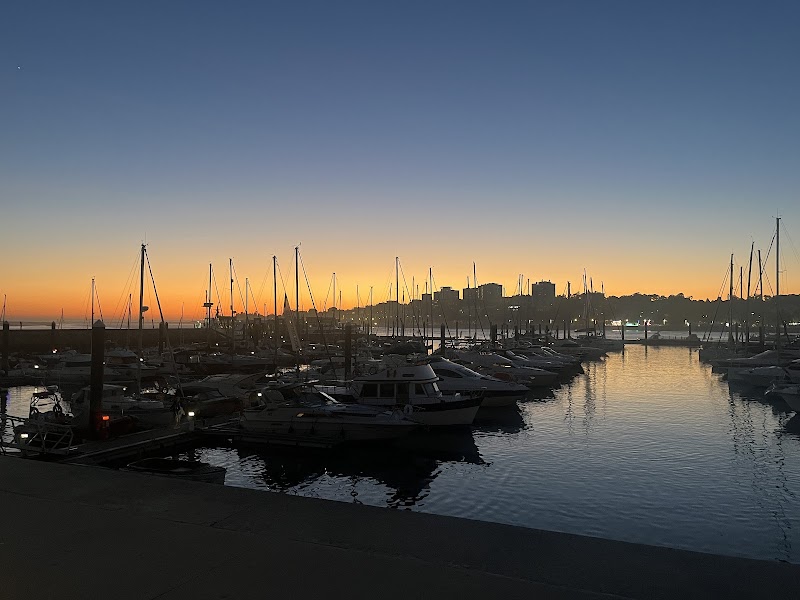 Sailing 360º - Sailing 360º, Marina da Afurada, R. da Praia 430 Lj 6, 4400-554 Vila Nova de Gaia, Portugal