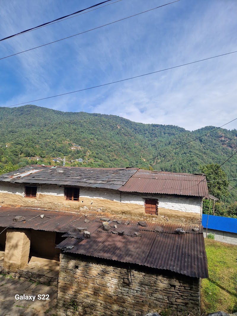 Kande / khare Australian Camp Hike Start Point - Kande / khare Australian Camp Hike Start Point 7RRF+WM7, Paudurkot 33700, Nepal