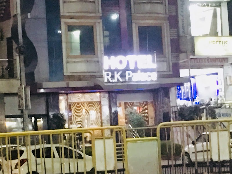 OYO 14427 Hotel RK Palace - OYO 14427 Hotel RK Palace, rnb chittorgarh d.i.c office, WJ8F+HGP, RIICO Industrial Area, Chittorgarh, Rajasthan 312001, India