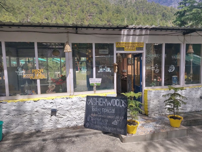 Asherwoods cafe, cottages and camps - Asherwoods cafe, cottages and camps Village katagla, Kasol, Himachal Pradesh 175105, India