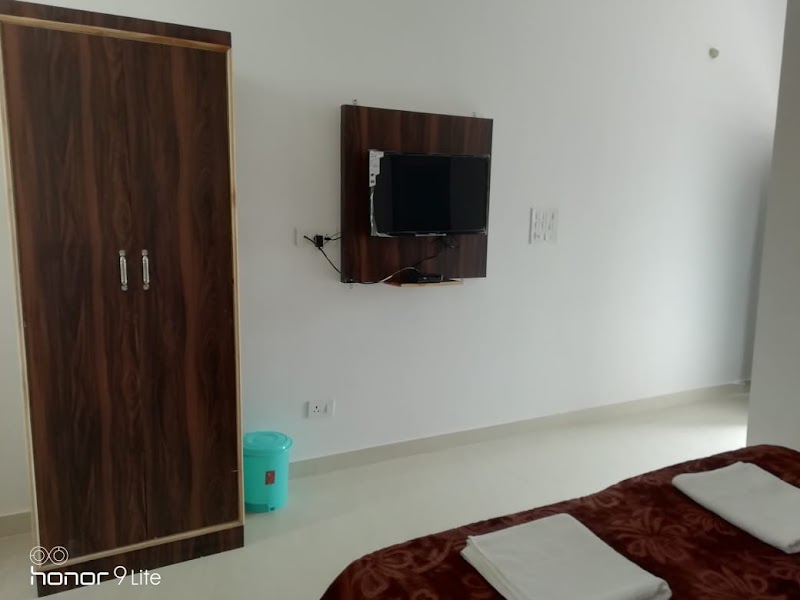 Hotel Tapovan Cottage ( Come as Guest, Leave as family) - Hotel Tapovan Cottage ( Come as Guest, Leave as family) Tapovan, Rishikesh, Uttarakhand 249192, India