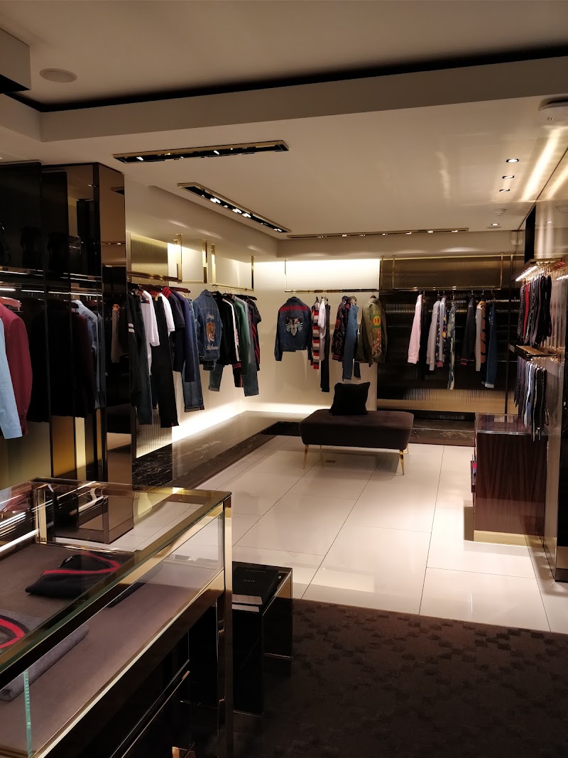 Gucci - Frankfurt Goethestrasse - Gucci - Frankfurt Goethestrasse, Goethestraße 5, 60313 Frankfurt am Main, Germany