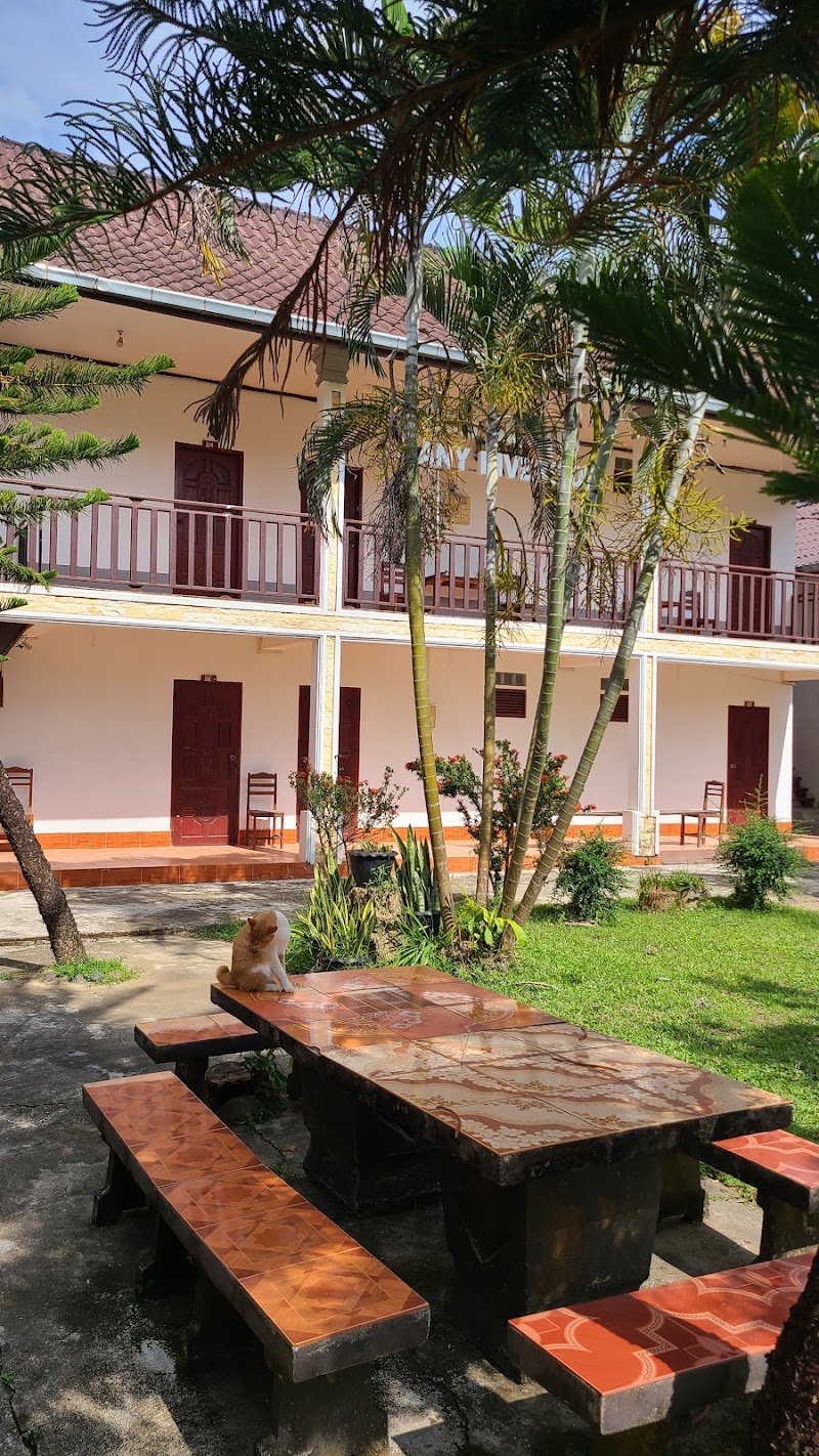 MANY RIVERSIDE Guesthouse - MANY RIVERSIDE Guesthouse, Nam Song River, WCHW+3H2, Vang Vieng, Laos