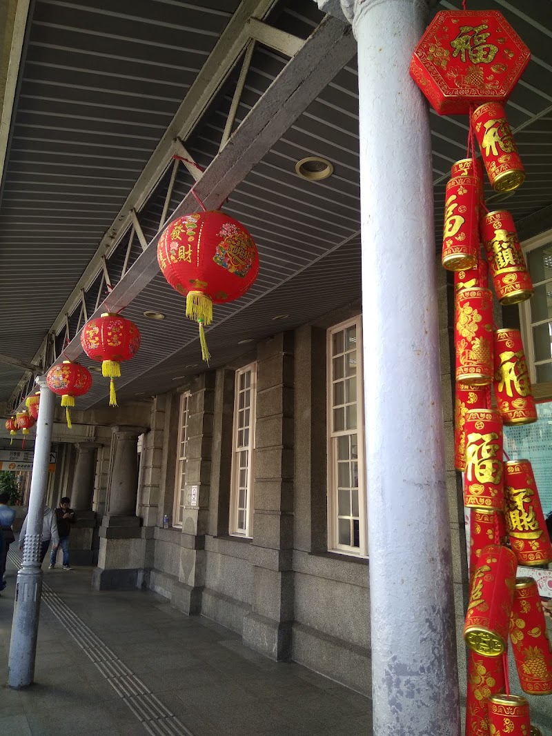 Hsinchu Station (Zhongzheng Rd.) - Hsinchu Station (Zhongzheng Rd.), East District, Hsinchu City, Taiwan 300
