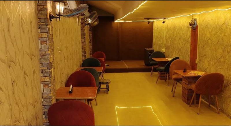 The comfort zone cafe - The comfort zone cafe AB Rd, Bhawarkua sqaure, Professor Colony, Indore, Madhya Pradesh 452001, India