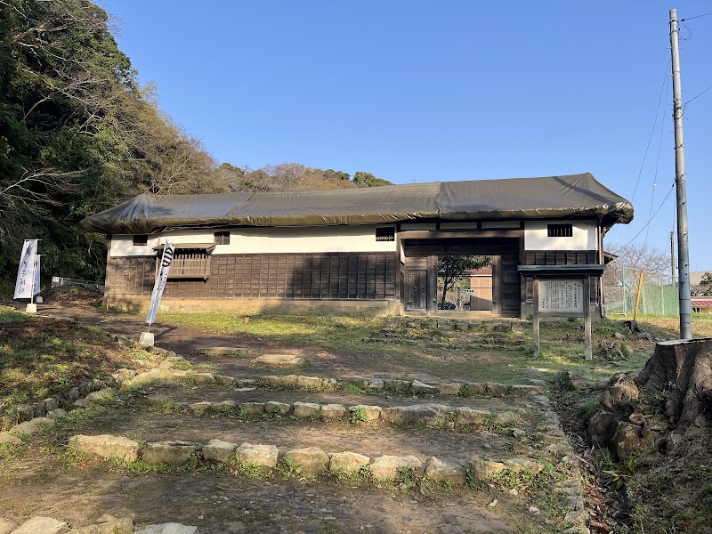 Yonago-jō ato Castle Ruins - Yonago-jō ato Castle Ruins, Kumecho, Yonago, Tottori 683-0824, Japan