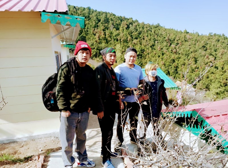 FOREST FUN (into the woods) Cottages & Campground - FOREST FUN (into the woods) Cottages & Campground Bhowali-Ramgarh-Mukteshwar Rd, Chipa, Bhowali Range, Uttarakhand 263136, India