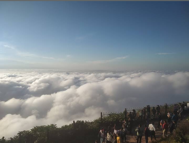 Nandi Hills Sunrise View point - Nandi Hills Sunrise View point 9M9M+FR5, Nandi Hills, Karnataka 562103, India