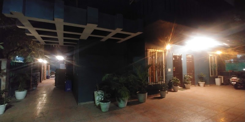 Hotel O Golden Villa - Hotel O Golden Villa B 1, near MARVEL HOMES, Block B, Sector 61, Noida, Uttar Pradesh 201307, India