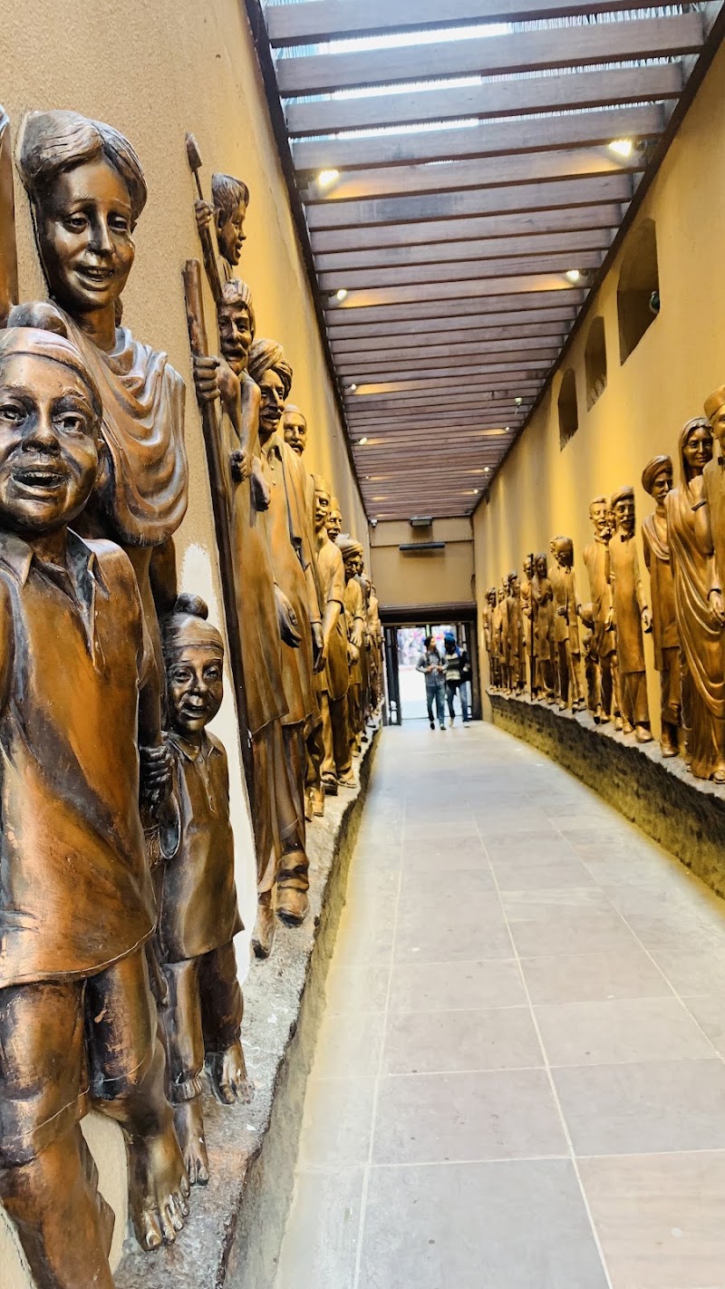 Sculpture in Honour of the Martyrs of Jallianwala Bagh - Sculpture in Honour of the Martyrs of Jallianwala Bagh JVCH+MV3, Heritage St, Jallan Wala Bagh, Katra Ahluwalia, Amritsar Cantt., Punjab 143006, India