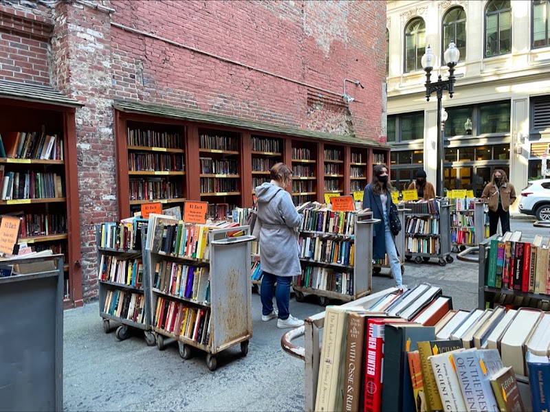 Brattle Book Shop - Brattle Book Shop, 9 West St, Boston, MA 02111, USA