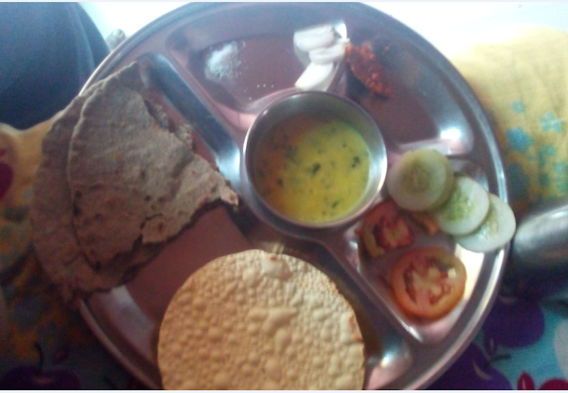 Zunaka Bhakari Gharguti Khanaval