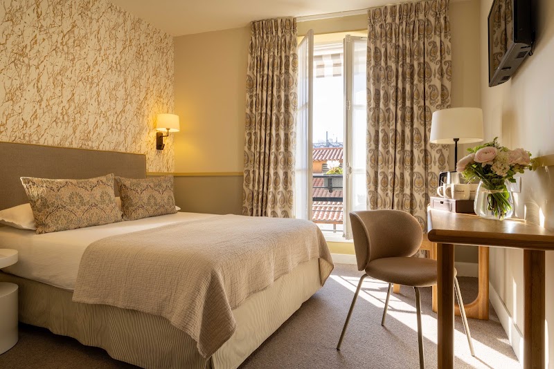 Hotel le Clement - Hotel le Clement, 6 Rue Clément, 75006 Paris, France