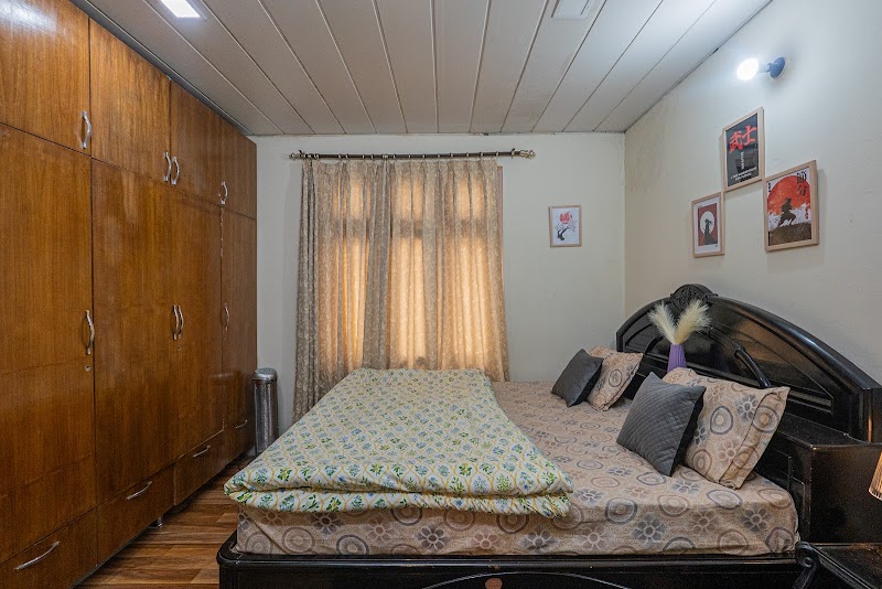 The Cozy House - The Cozy House, Survya Enclave, 9FV3+V45 Garden House, post office road, compund, Mallital, Nainital, Uttarakhand 263001, India