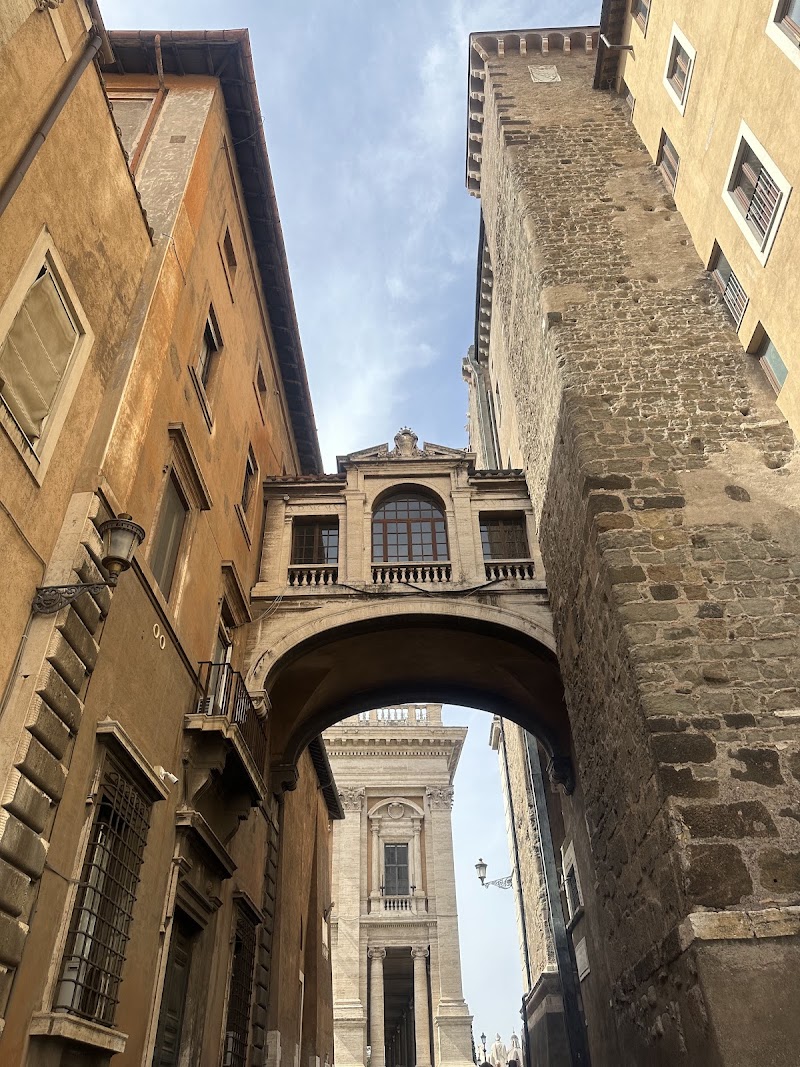 Tabularium - Tabularium, V. di San Piètro in Càrcere, 00186 Roma RM, Italy