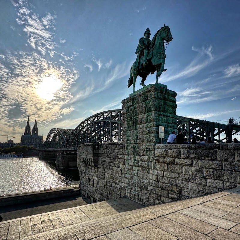 Rheingarten - Rheingarten, Rheinpromenade Altstadt, 50667 Köln, Germany