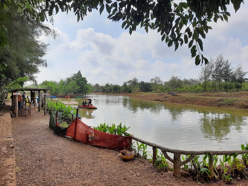 Agadi Thota - Agadi Thota, Tadas - Hangal Road, Shiggaon Taluk, Kunnur, Karnataka 581193, India