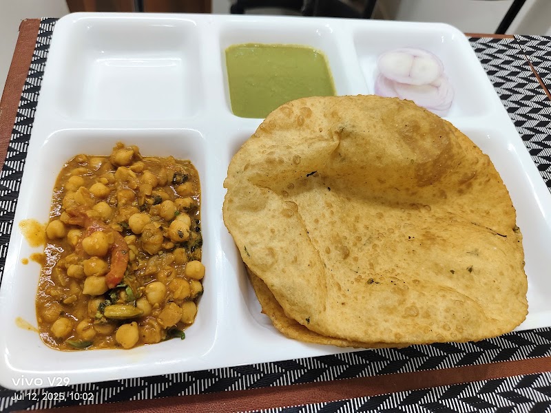 Annapurna Greens Veg Restaurant - Annapurna Greens Veg Restaurant H. No. -520, AG-104, near Radha Krishna Mandir Road, Ambedkar Colony, Sector-28, Chakkarpur, Gurugram, Haryana 122002, India