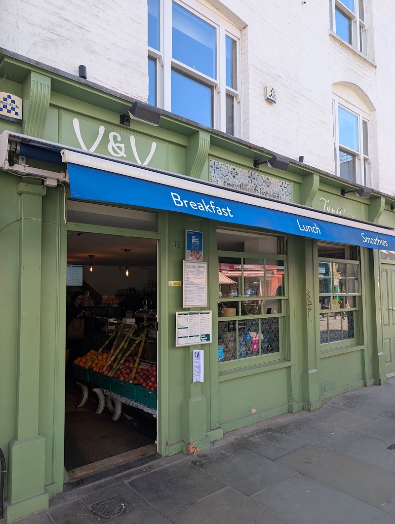 V&V Juice Bar - V&V Juice Bar 12 Lower Marsh, London SE1 7RJ, UK