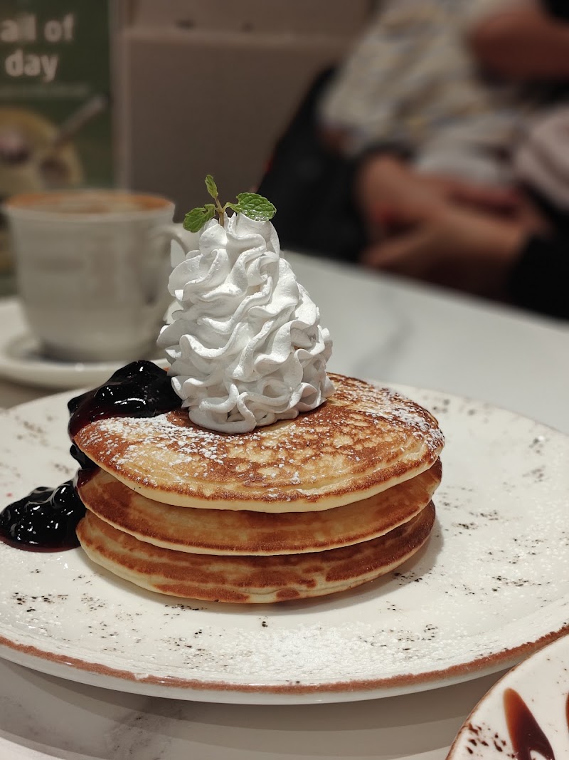 Poetry by Love and Cheesecake - Poetry by Love and Cheesecake 33, Juhu Rd, Janki Kutir, Juhu Tara, Juhu, Mumbai, Maharashtra 400049, India