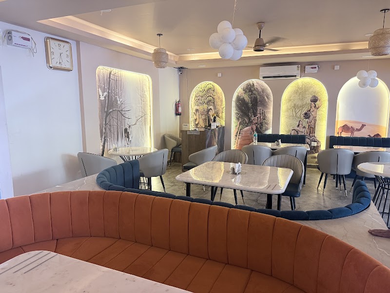 The Vivan Restaurants - The Vivan Restaurants Gate No 4, mod, near Subharti university, Ghat, Meerut, Uttar Pradesh 250002, India