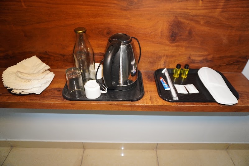 Hotel RK Palace in Jaipur - Hotel RK Palace in Jaipur, 146-2, Gator Rd, near Jaipur Airport, Kesar Vihar, Sawai Gaitor, Malviya Nagar, Jaipur, Rajasthan 302017, India
