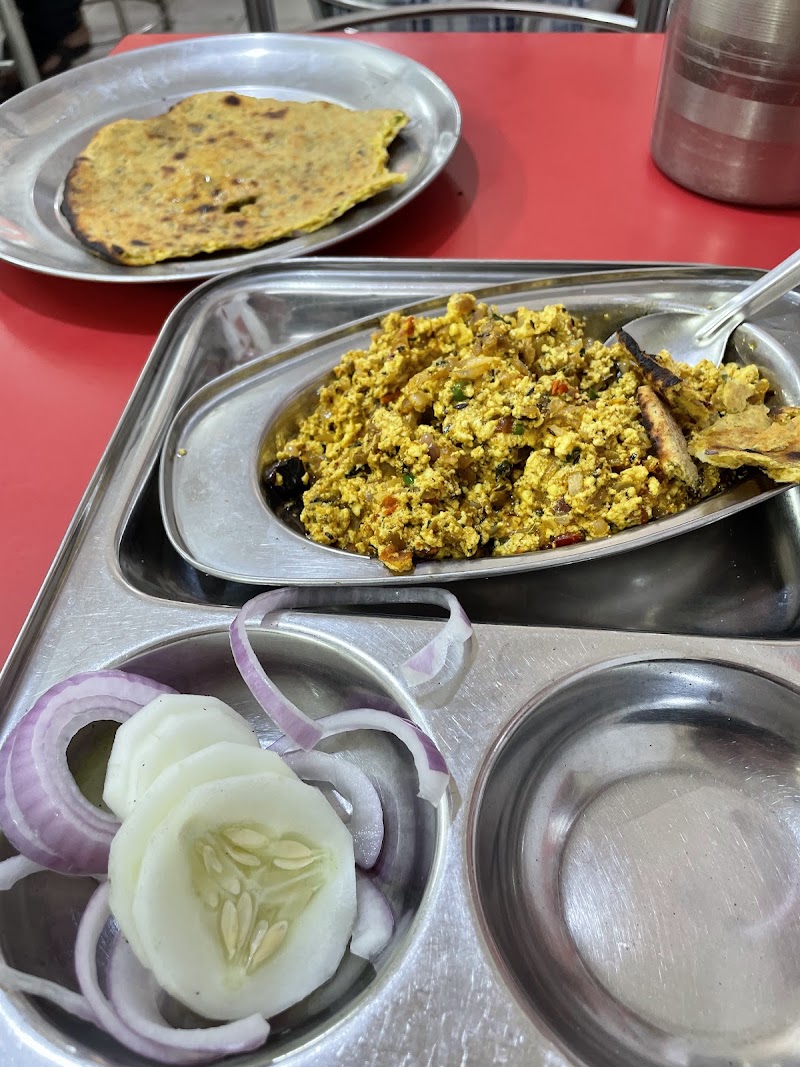 Satya Om Pure Ghee Veg Restaurant - Satya Om Pure Ghee Veg Restaurant L-323/A, NH 48, next to Bank of Baroda, Block R, Mahipalpur Extension, Mahipalpur, New Delhi, Delhi 110037, India