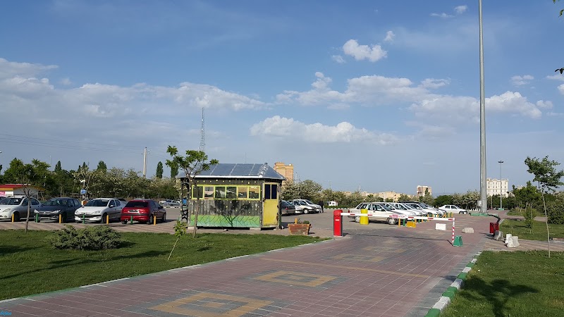 shorabil parking place - shorabil parking place, Ardabil Province, Ardabil, Milad highway, 679R+PVF, Iran