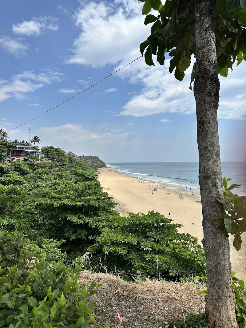 Varkala cliff helipad - Varkala cliff helipad PPP3+6VJ, Varkala, Kerala 695141, India