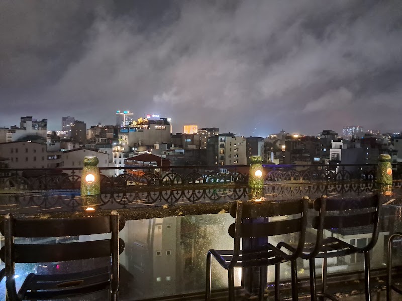 Cloud Sky Bar Hanoi - Cloud Sky Bar Hanoi Floor 9th, of JM Marvel Hotel, 16 P. Hàng Da, Str, Hoàn Kiếm, Hà Nội 100000, Vietnam