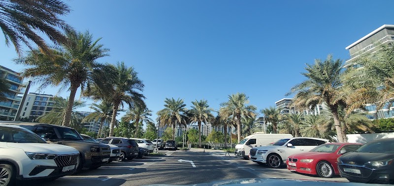 Dubai Hills Park Parking - Dubai Hills Park Parking, 466X+HF3 - Hadaeq Sheikh Mohammed Bin Rashid - Dubai - United Arab Emirates