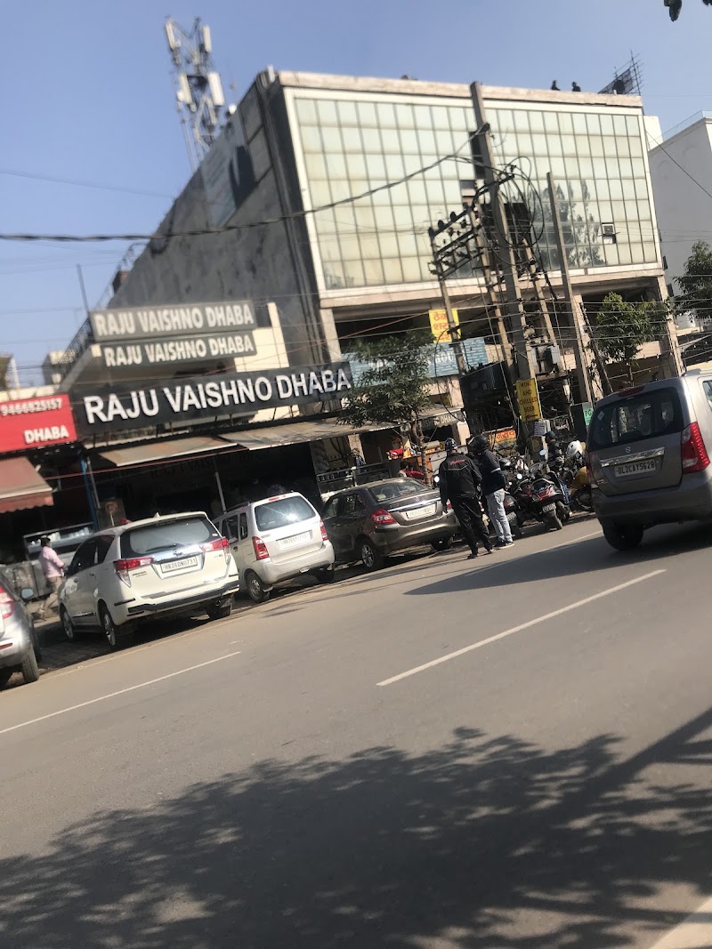 Raju Vaishno Dhaba - Raju Vaishno Dhaba Deep Plaza Complex, 513/18, opp. DISTRICT COURT, Civil Lines, Gurugram, Haryana 122001, India