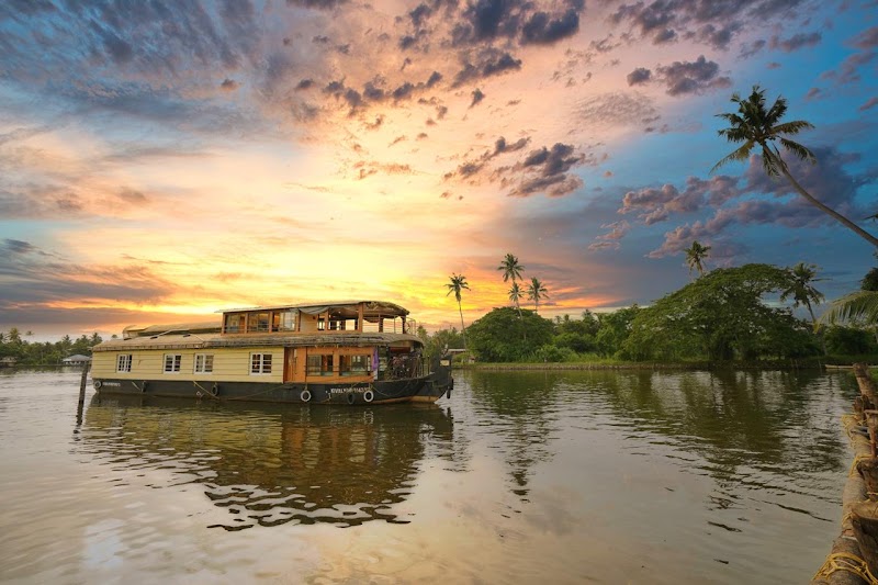 Northstar Houseboats - Northstar Houseboats Finishing Point Rd, Punnamada, Finishing Point, Alappuzha, Kerala 688013, India