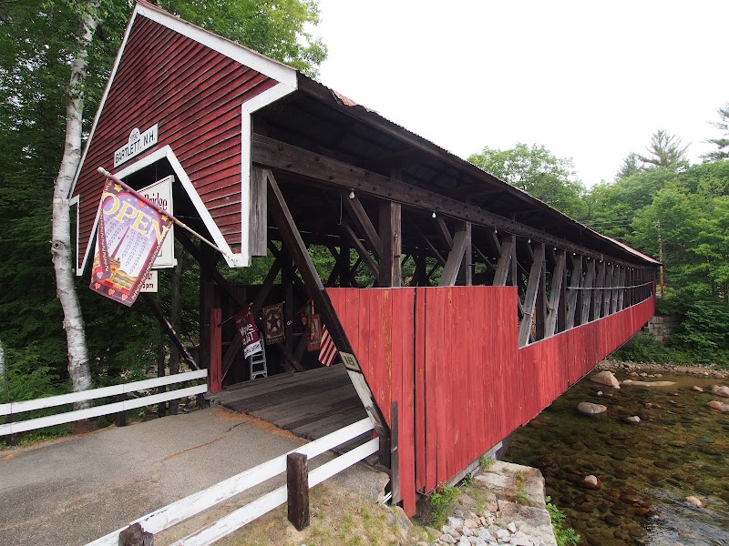 Historic Bartlett Covered Bridge - Historic Bartlett Covered Bridge 404 US-302, Glen, NH 03838, USA