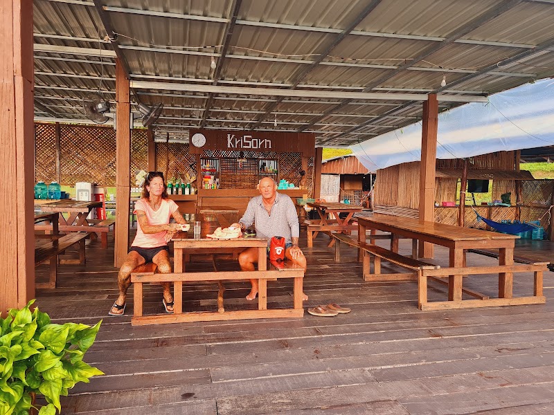 Krai Son Lake House - Krai Son Lake House, 3JH8+GQ4, รัช ช ประภา, Tambon Khao Phang, Amphoe Ban Ta Khun, Chang Wat Surat Thani 84230, Thailand