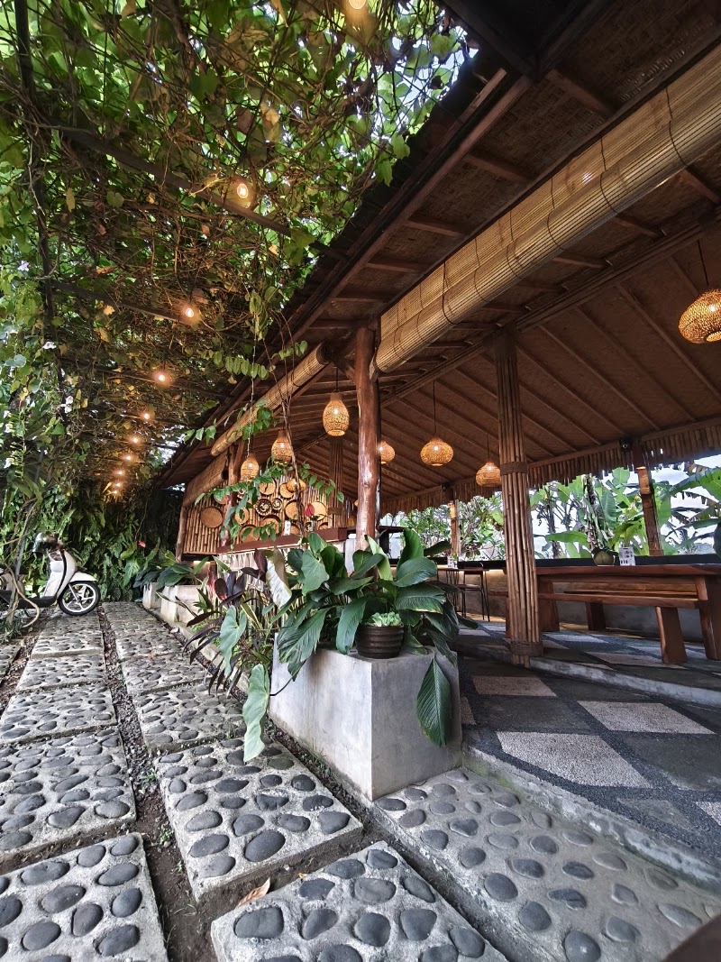 WE (a taste to remember) - WE (a taste to remember), F7RF+M5W, Jl. Raya Sebali, Keliki, Kec. Tegallalang, Kabupaten Gianyar, Bali 80571, Indonesia
