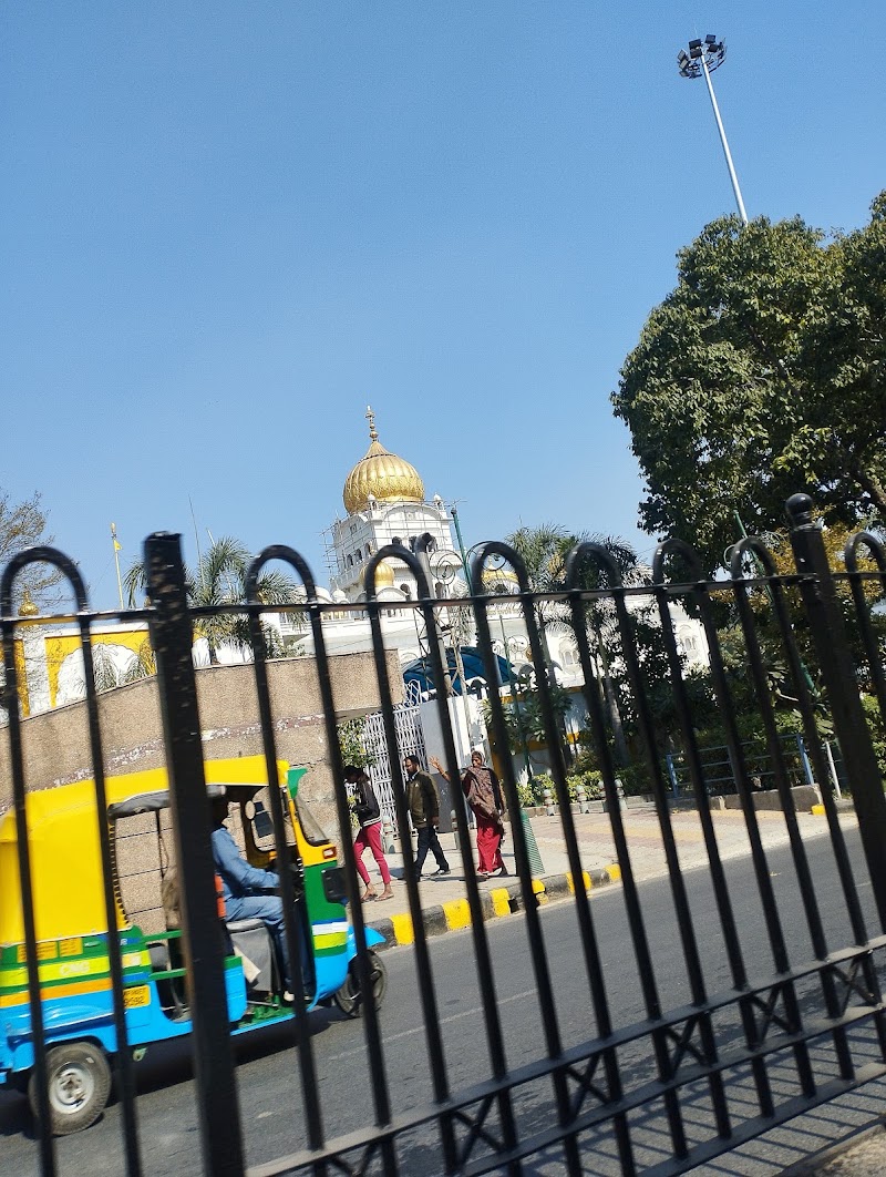 Gurdwara Bangla Sahib gate no.1 Ashoka Road - Gurdwara Bangla Sahib gate no.1 Ashoka Road Gurdwara Bangla Sahib gate, 1, Ashoka Rd, Area, New Delhi, Delhi 110001, India