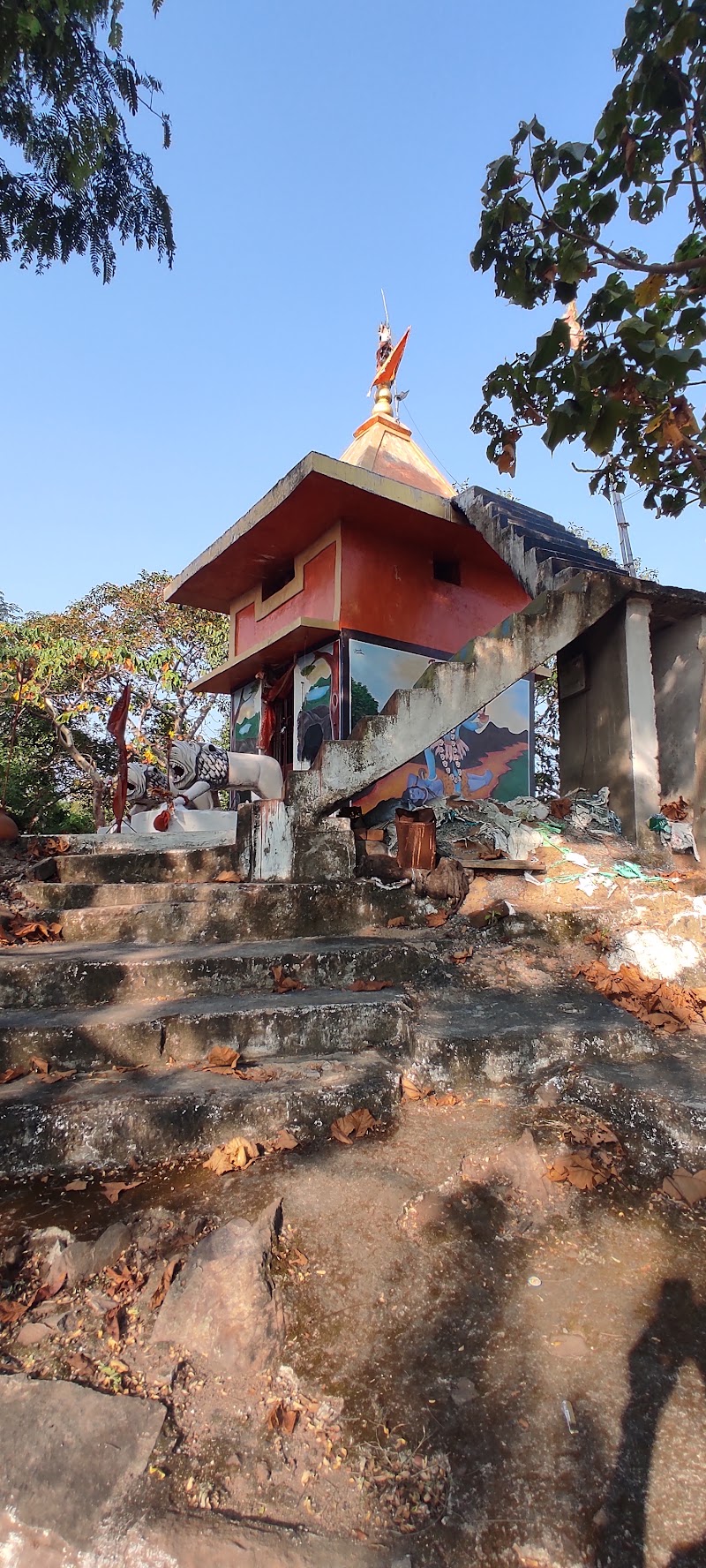 Siddhi Muni Baba Temple - Siddhi Muni Baba Temple, Kakka pahad, 846V+C39, Ratanpur, Chhattisgarh 495442, India