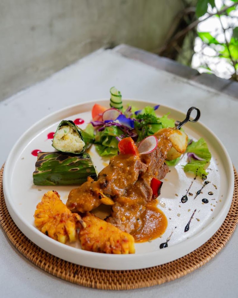Nomad Restaurant - Nomad Restaurant, Jl. Raya Ubud No.35, Ubud, Kecamatan Ubud, Kabupaten Gianyar, Bali 80571, Indonesia